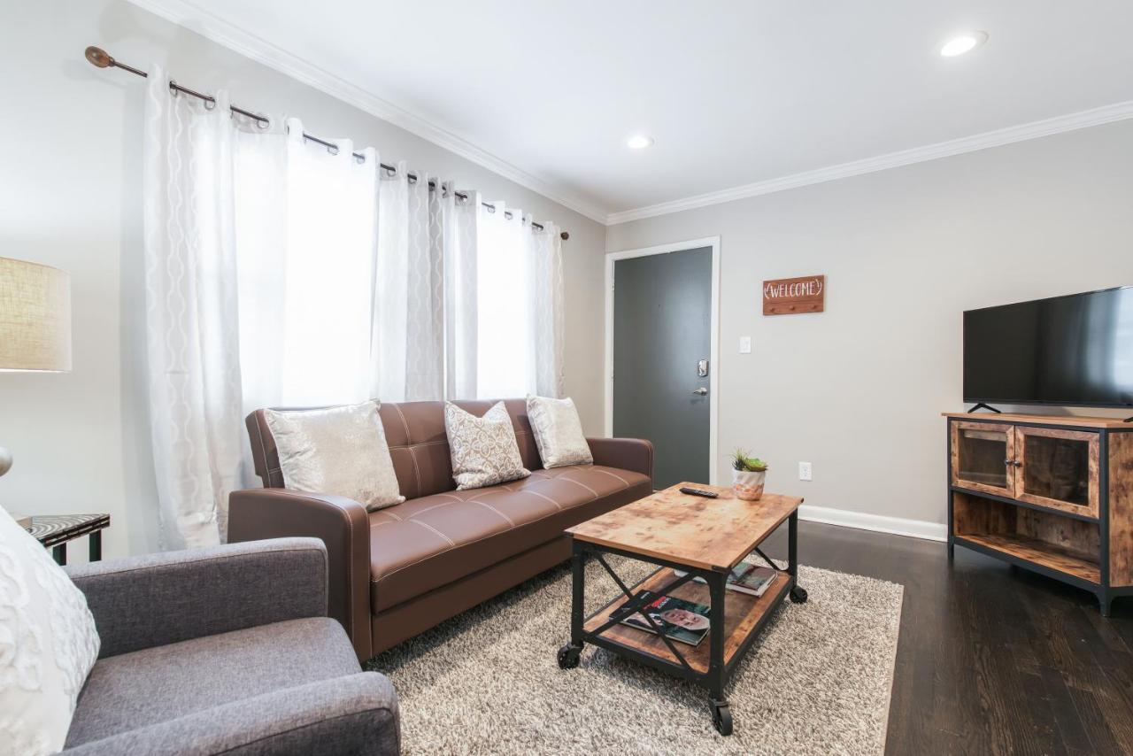 Stylish Onebedroom In Popular Virginia Highland *