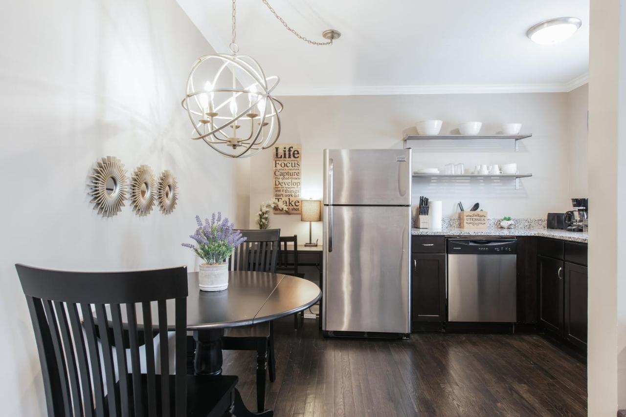 Apartment Stylish Onebedroom In Popular Virginia Highland *