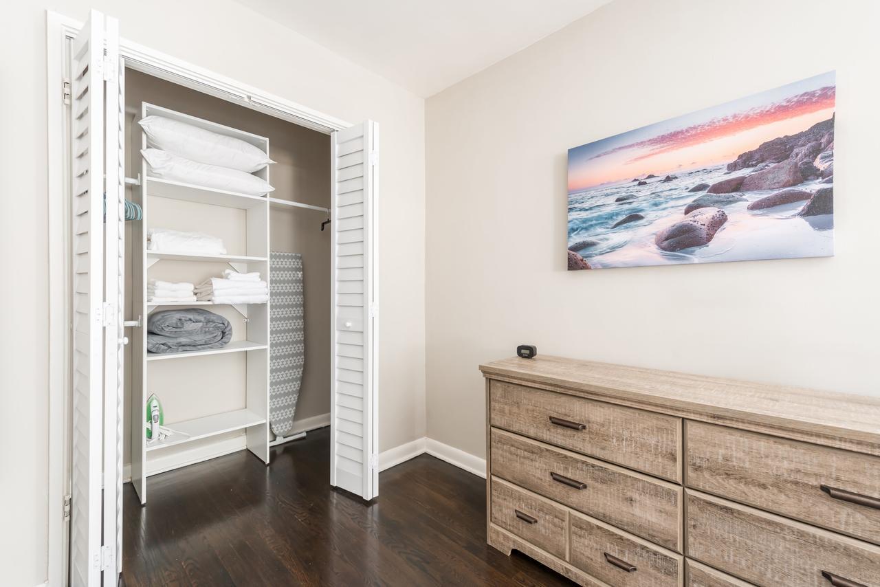 Stylish Onebedroom In Popular Virginia Highland Apartment *