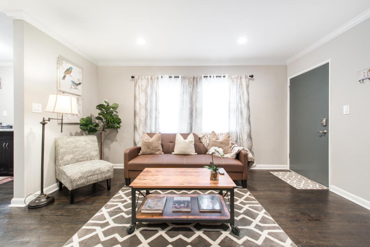 Stylish Onebedroom In Popular Virginia Highland Apartment