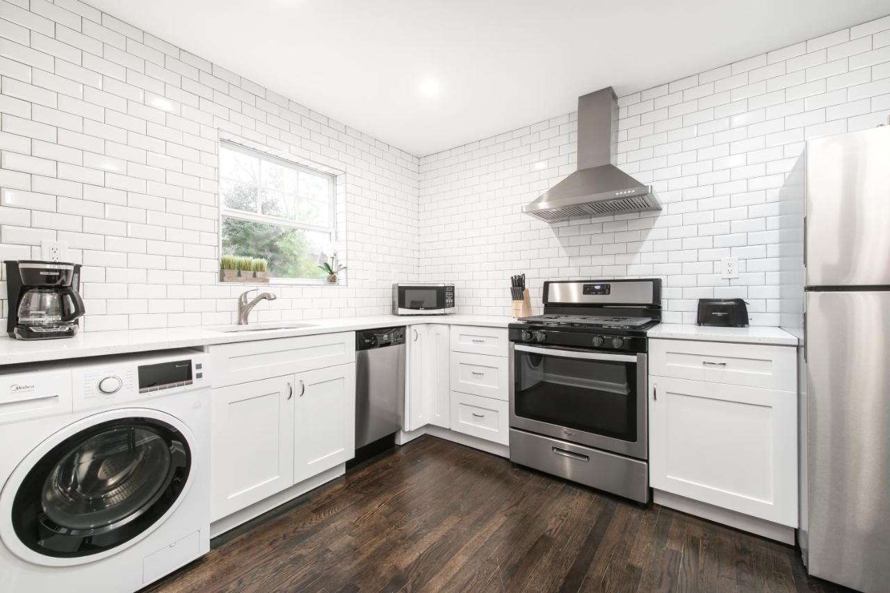 Stylish Onebedroom In Popular Virginia Highland *